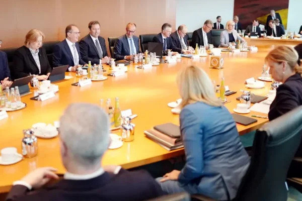 Almanya'da reform takvimi daralıyor