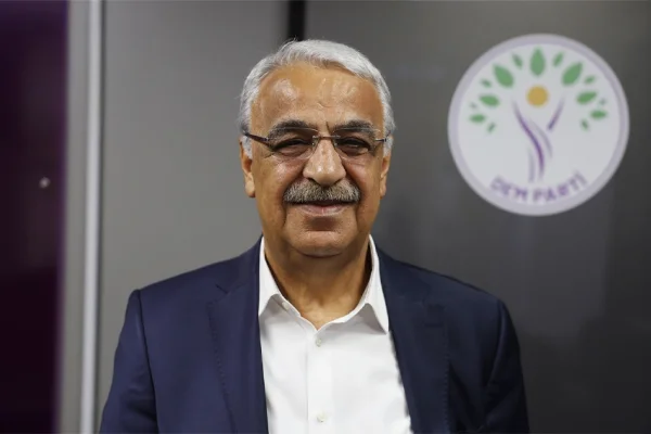 Rêber Apo yol haritasını paylaştı
