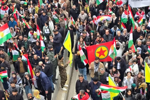 Bayrağın gölgesinde kaybolan dava