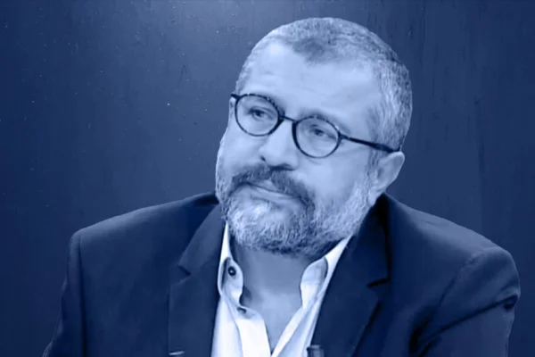 Soner Yalçın’ın hocası kim?
