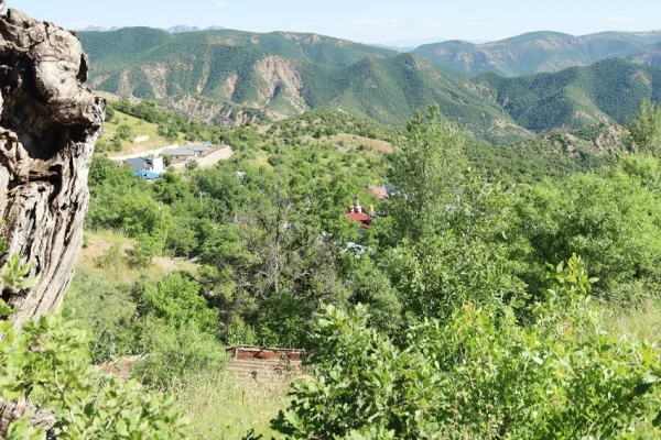 Zorluklara rağmen köylerine döndüler