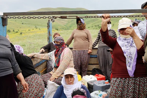 45 hanenin geçimini sağlıyorlar