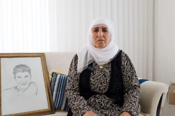 Annelerin acılarına mürekkep yetmez