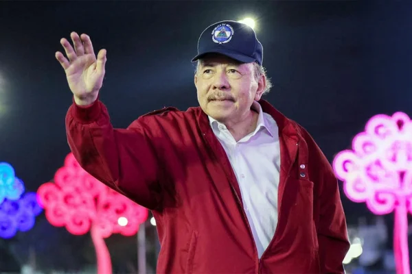 Ortega, seçimleri yasakladı