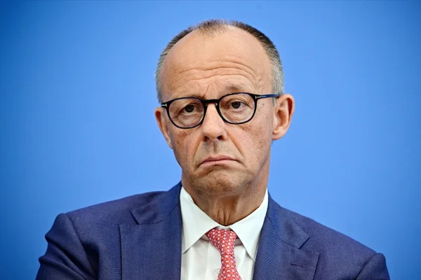 Merz’in kabinesinde kriz