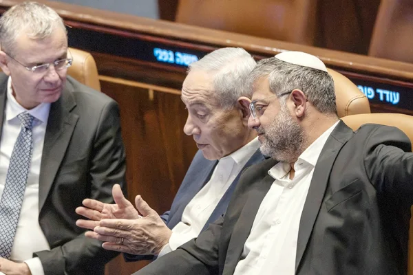 Tarih, dış politikaya hizmet etmeye devam ediyor