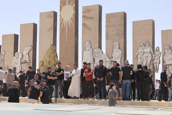 Şengal, şehitlerini andı
