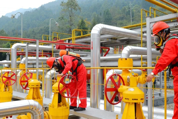 Petrol devlerinin savaş kârı