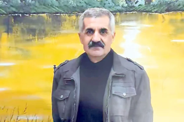 Neyin pişmanlığı dayatılıyor?