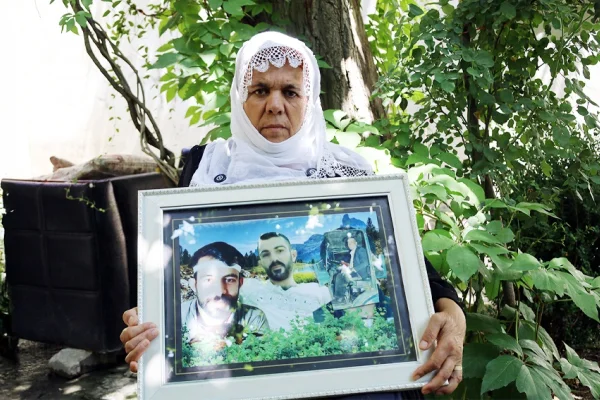 İki evladı katledildi yine de vazgeçmedi
