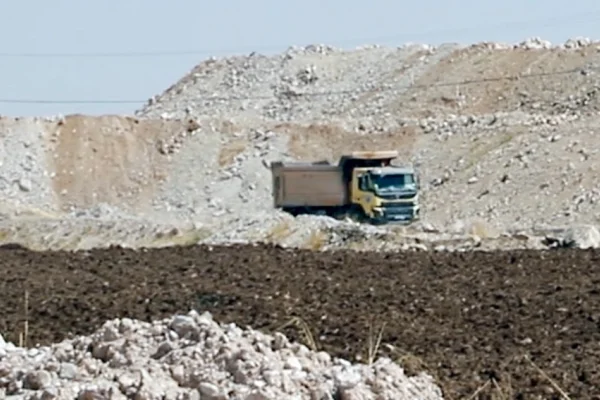 Şemika’da devlet, Eti Bakır