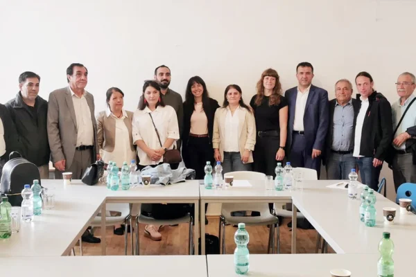 Berlin’de seçim öncesi siyasi temaslar