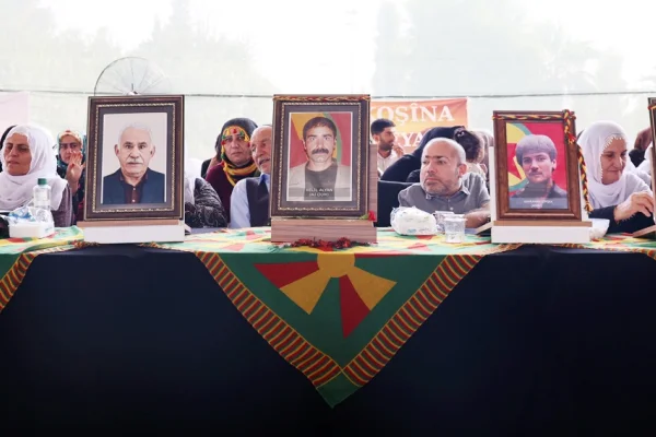Yas ve direniş aynı karede