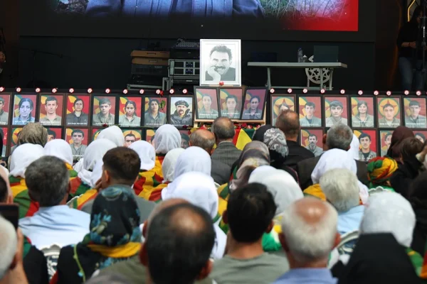 Işığı özgürleştirenler