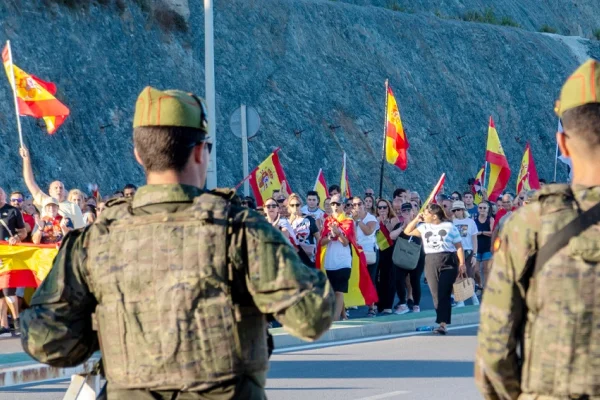 Faşistler Sebte’ye göçmen avına gitti