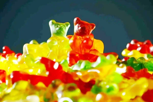 Renkli jelibonlar çocuklar için riskli