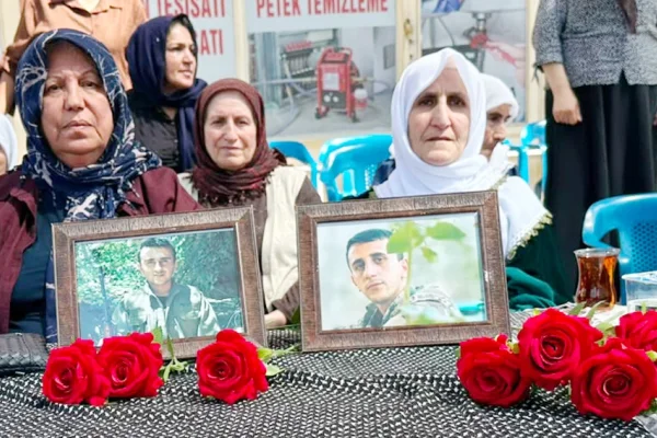 Kardeşinin taziyesine gidemedi