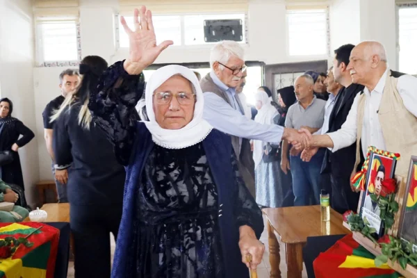 Yaşamlarını örnek almalıyız