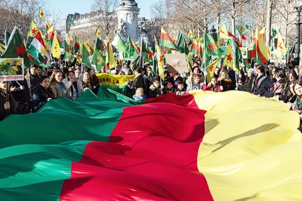 Devletçilik ve jeopolitik çıkmazdan demokrasiye