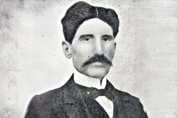 Başı dik ölüme yürüyen Paramaz