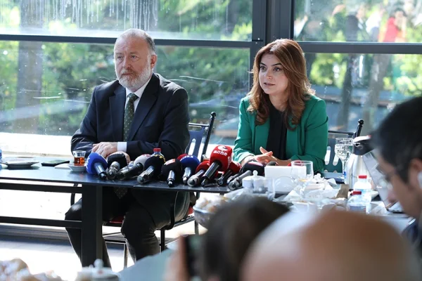Rêber Apo'nun koşulları, bir sürecin koşullarıdır