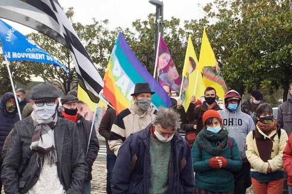 Güvenlik yasası protesto edildi