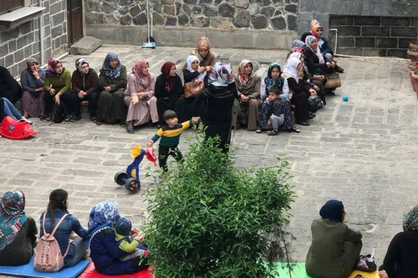Mülteci kadınlar güvenmiyor