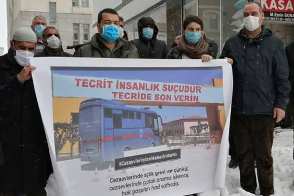 Karlıova ve Karakoçan’da tutsaklara destek eylemi