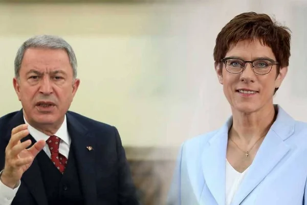 Maas gitti, Akar geliyor