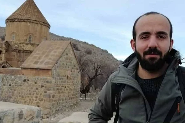 Tutsak gazetecinin mektubu  ‘sakıncalı’ bulunup alındı