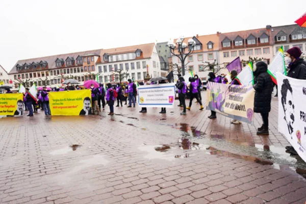 Uluslararası komplo Hanau'da protesto edildi