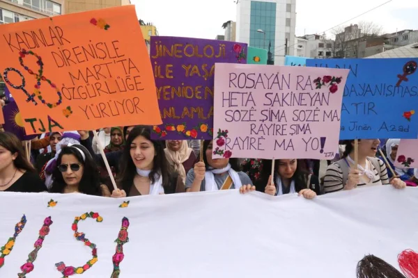 Kadınlar 5 Mart’ta Kadıköy’de buluşacak
