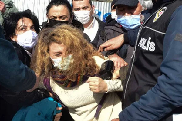 Halkevleri üyelerine saldırı ve gözaltı