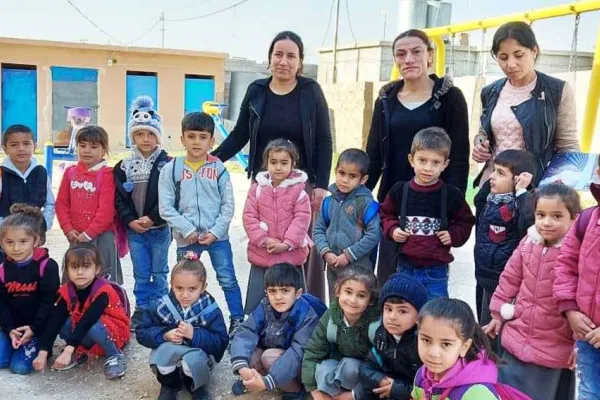 2 bin hediye paketi Mexmûr ve Şengal’e ulaştı