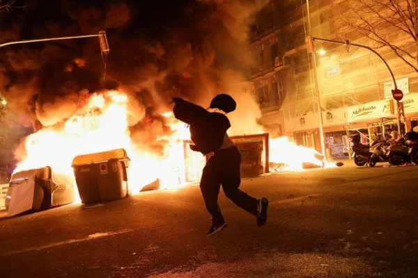 Hasel’e özgürlük gösterileri sürüyor