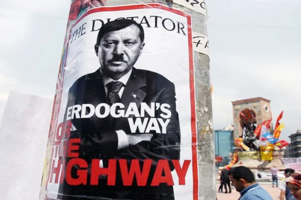 "Bir şey geliyor" ama o beklenen şey değil 