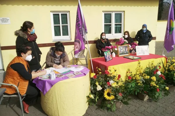 Hildesheim’de tutsaklara kart 