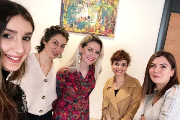 Kadınlar kadınlarla iyileşiyor