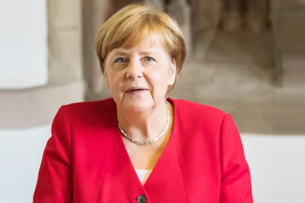 Merkel yaz ayları için iyimser