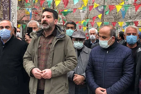 AKP’nin umudu savaştır