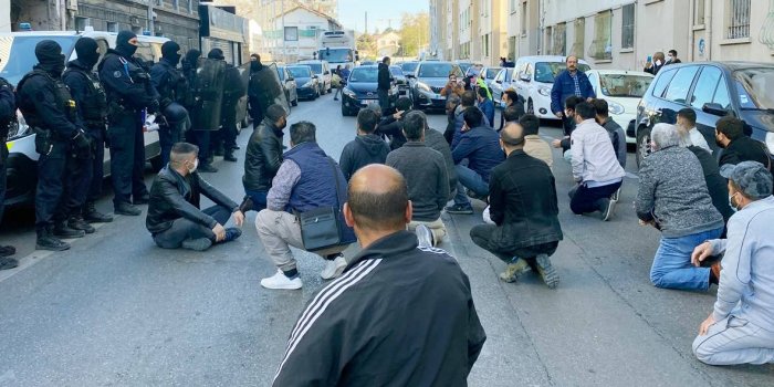 Marsilya'da baskınlar protesto edildi