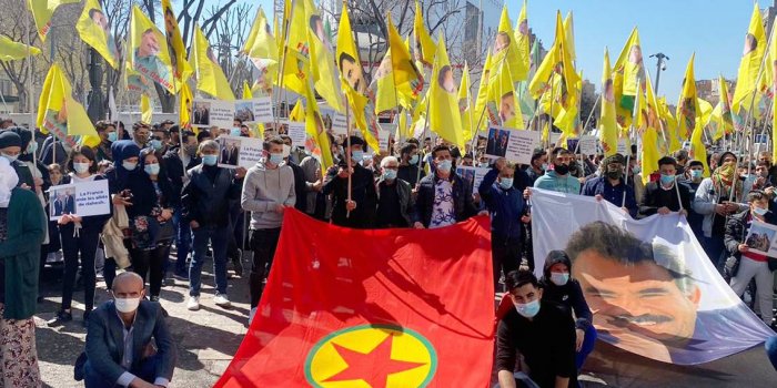 Marsilya'da gözaltılar protesto edildi