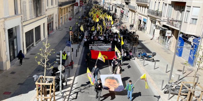 Marsilya'da Öcalan eylemi