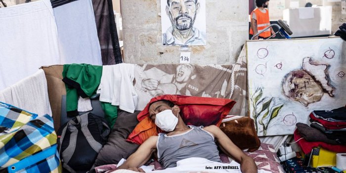 Brüksel'de 'kağıtsızların' açlık grevi kritik aşamada/foto:AFP