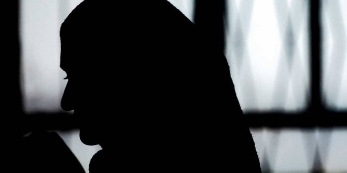 EZIDI SENGAL DIRENIS 