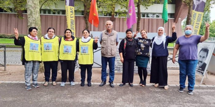 Nöbet eylemini SMJE üyeleri devraldı