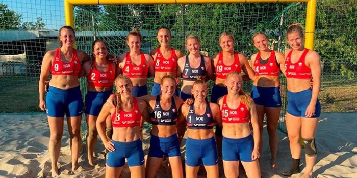 Norveç kadın plaj hentbol takımı