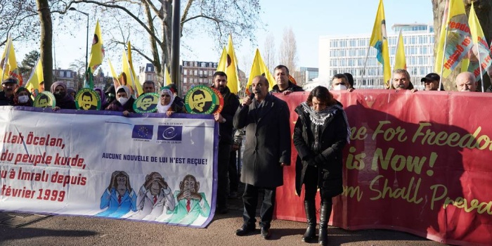 Avrupa Konseyi önünde nöbet eylemi