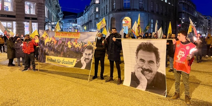 İsviçre’nin Bern kentindeki protesto'dan bir kare.