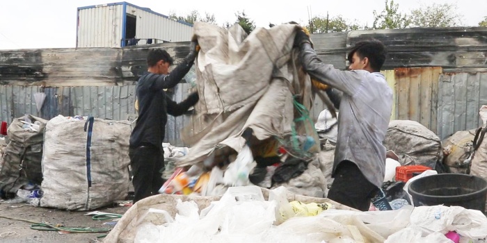 Geri dönüşüm işçileri
